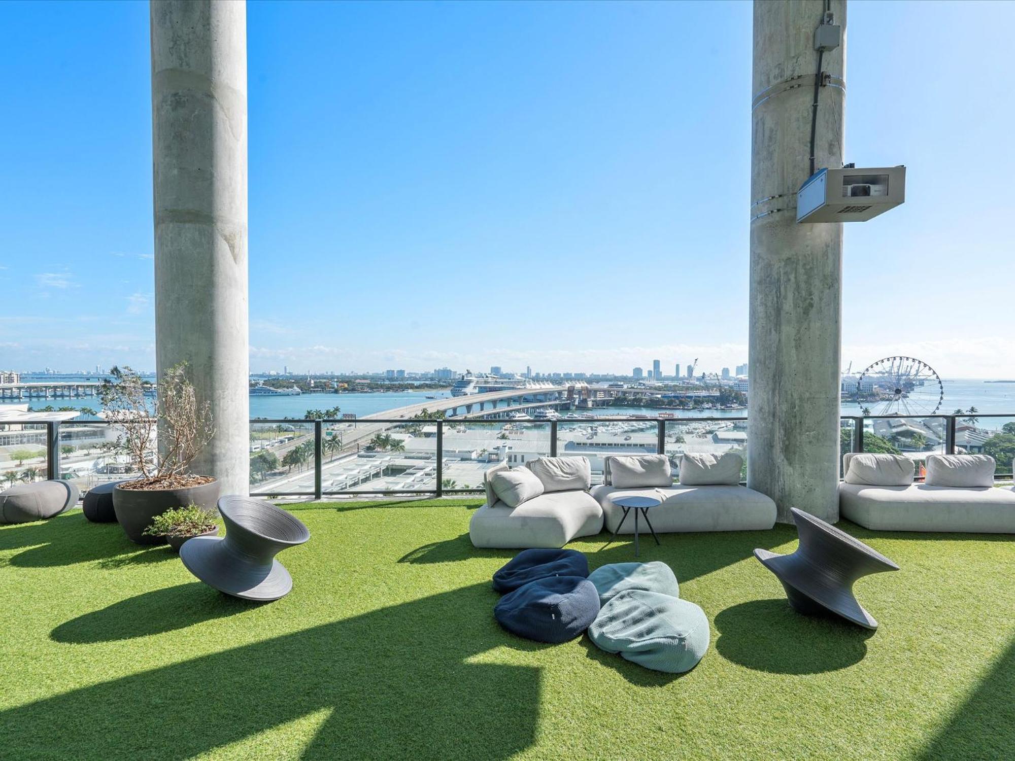 Downtown By Miami Vacation Rentals Exterior photo