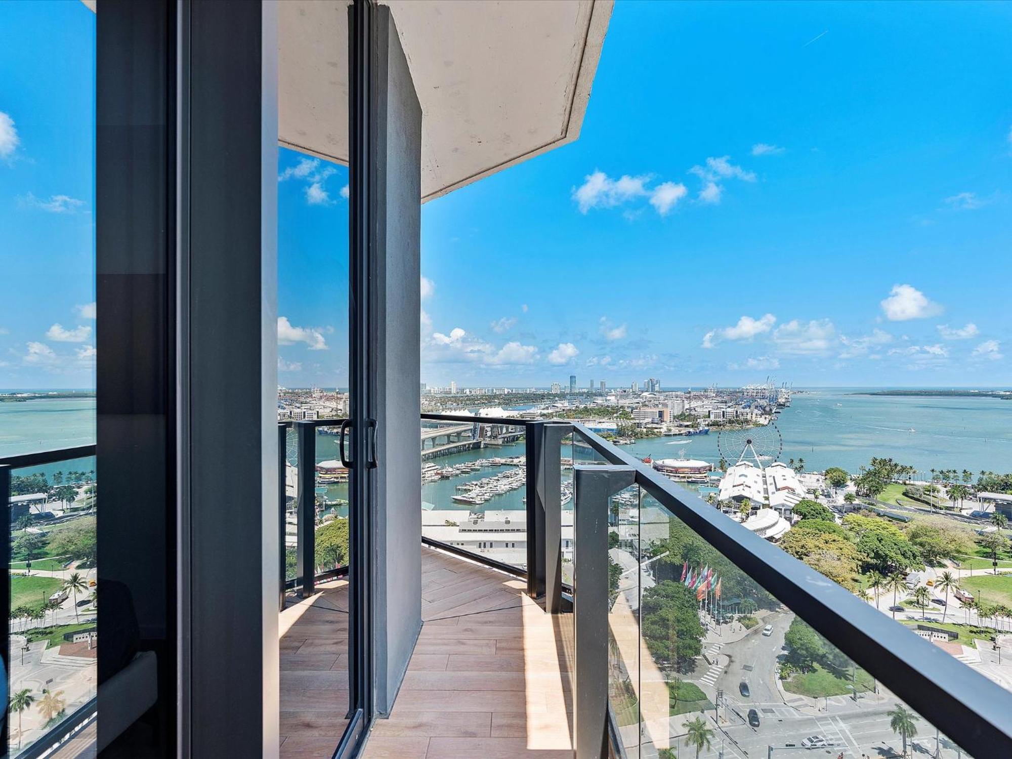 Downtown By Miami Vacation Rentals Exterior photo