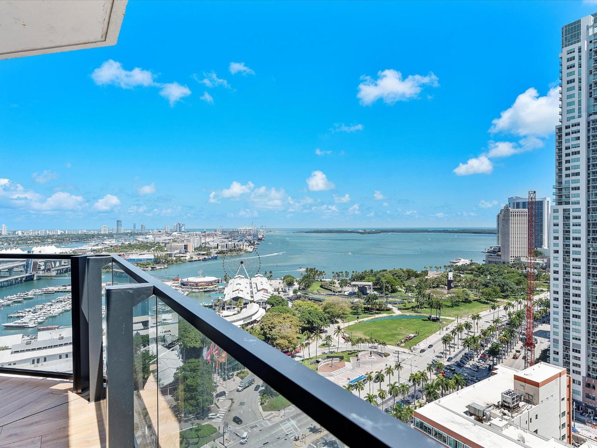 Downtown By Miami Vacation Rentals Exterior photo