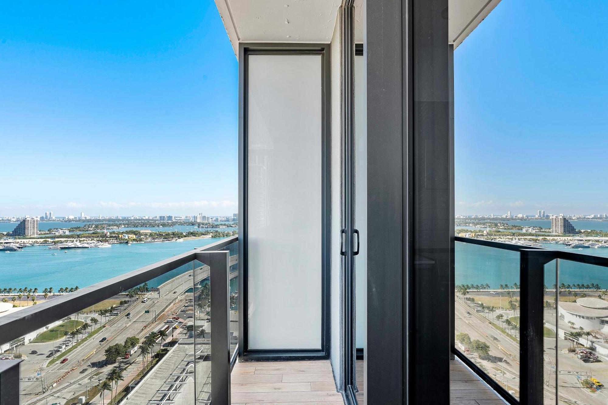 Downtown By Miami Vacation Rentals Exterior photo