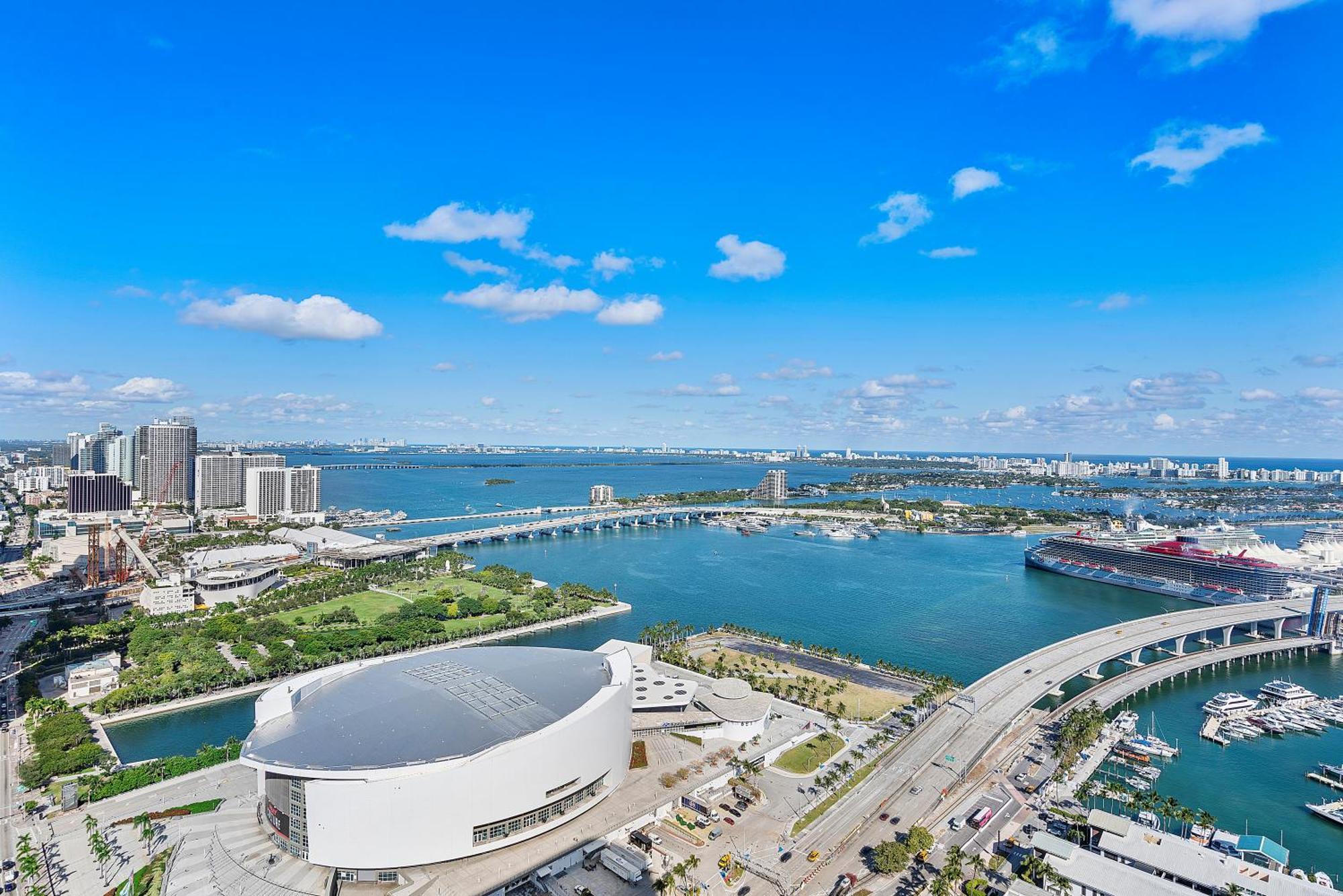 Downtown By Miami Vacation Rentals Exterior photo