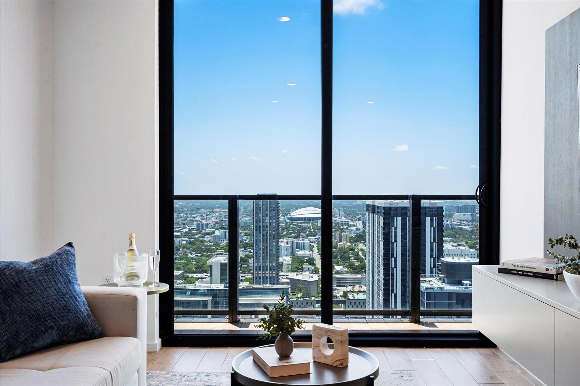 Downtown By Miami Vacation Rentals Exterior photo